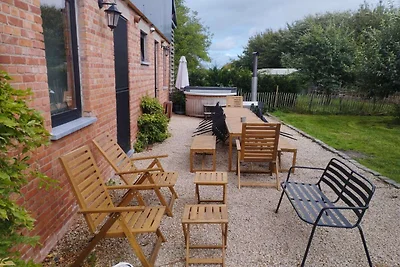 Bauernhaus mit Garten und Wellness