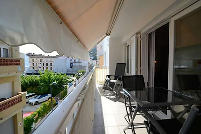 Wohnung in L’Estartit nahe Sandstrand