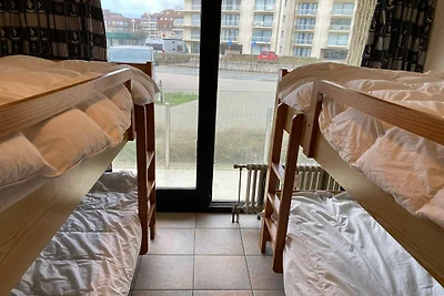 Wohnung in Nieuwpoort mit Terrasse