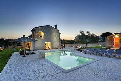 Charmante Villa mit beheiztem Pool bei Rovinj