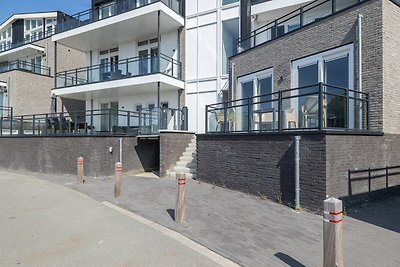 Aangenaam strandhuis met balkon/terras