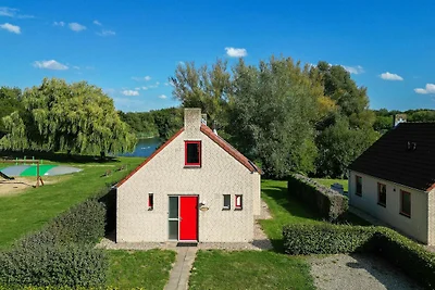Ferienhaus am See mit Garten für 6 Personen