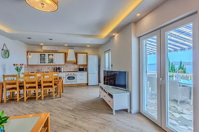Villa mit 2 Schlafzimmer
