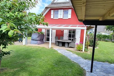 Vakantiehuis in Zierow met zwembad