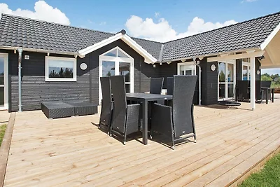 10 Personen Ferienhaus in Væggerløse