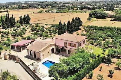 Villa in Muro mit privatem Pool und Garten