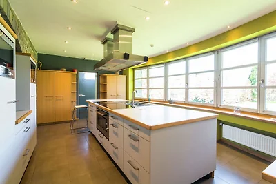 Komfortables Cottage in Sourbrodt mit Sauna