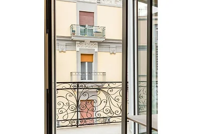 Appartement in Napels met balkon