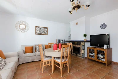 Private Villa mit einladendem Raum