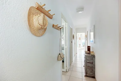 Wohnung in Roses in der Nähe des Meeres