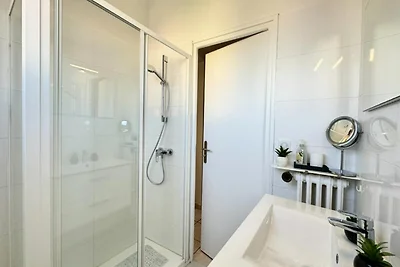 Apartment in Palm Beach in der Nähe von Moure...