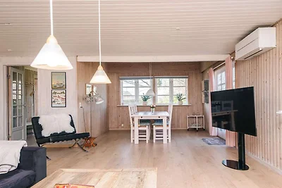 Strandhuisje met aanbouw
