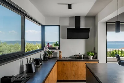 Villa mit Meerblick in Kaštela mit privatem...