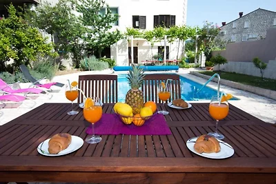 Villa Roza - Studio Apartment with Balcony