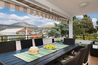 Villa mit 4 Schlafzimmer