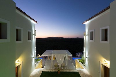 Charmante Villa in Achlades, Kreta mit privat...