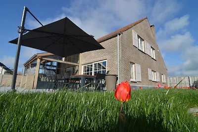 Vrijstaand vakantiehuis met...