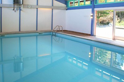 Modernes Apartment in Nexo mit Swimmingpool