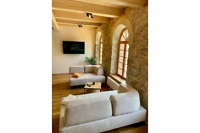 Unterkunft mit Kamin, Whirlpool und Sauna