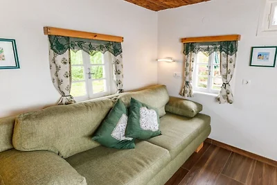 Ferienhaus in Oberhaag mit Schwimmbecken