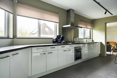 Familiehuis in Friesland met sauna en...