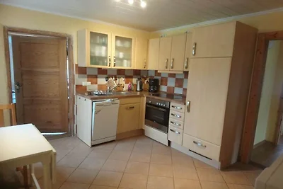 Naturhäuschen mit Teich