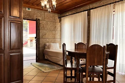 Appartement in Cabeceiras met tuin en zwembad