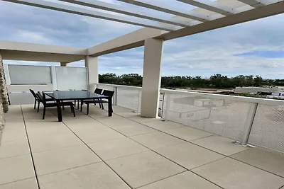 Modernes Apartment 450 m vom Strand entfernt