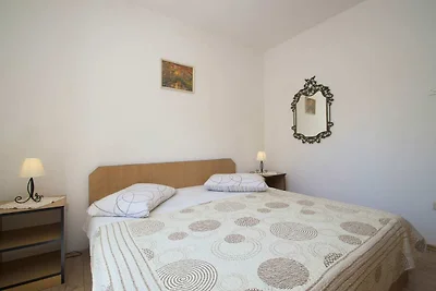 Seafront Apartment Dana - Two Bedroom Apartme...