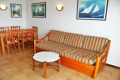 Wohnung in Estartit mit Garten