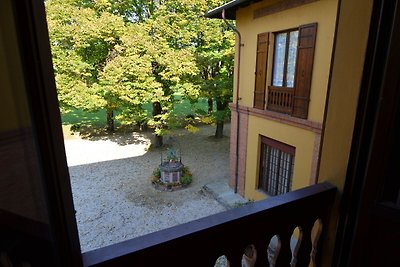 Elegante  casa vacanze a Faenza con giardino