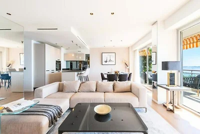 Appartement in Golfe-Juan met uitzicht op zee