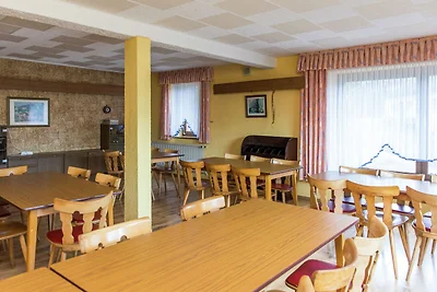 Spaziosa casa vacanze a Eifel con barbecue