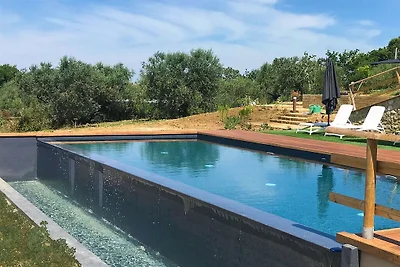 Villa Bibbona con piscina