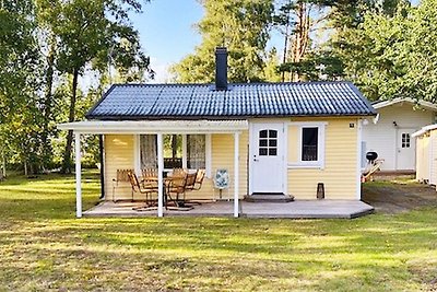 6 Personen Ferienhaus in MELLBYSTRAND-By...