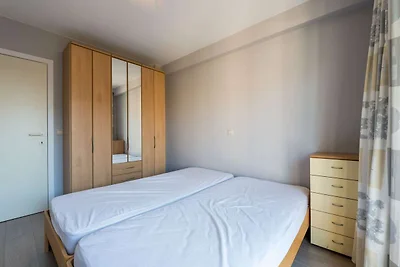Appartement aan de Zeedijk met zeezicht
