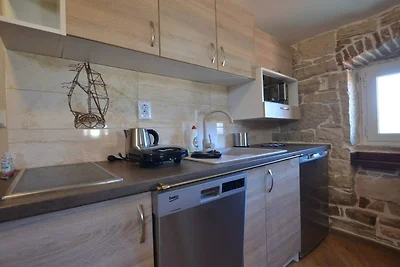 Urban and Upscale Homes Rovinj Old Town - Com...