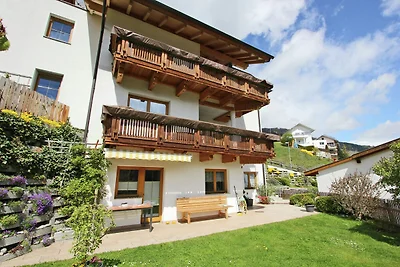 Gemütliche Ferienwohnung mit Garten in Wenns