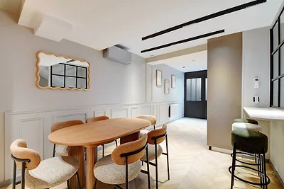 Modernes Souplex-Apartment mit Klimaanlage