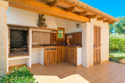 Villa in Pollensa mit Pool & Strandnähe