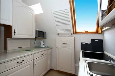 Ferienhaus Toms Hütte mit Terrasse in Dornum