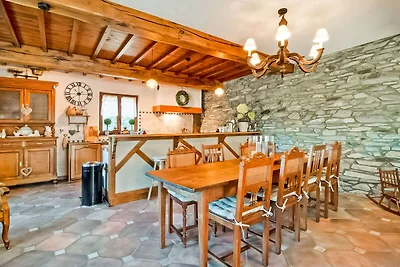 Ferienhaus in Lierneux mit Garten