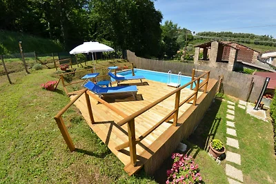 Cottage mit Swimmingpool in Pescaglia