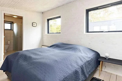 6 Personen Ferienhaus in Væggerløse-By Traum
