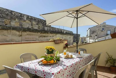 Salomone Apartment 15 with terrace