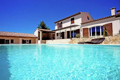 Villa di lusso in Provenza con piscina a...