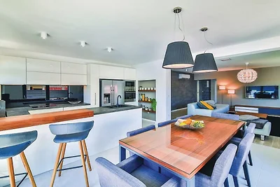 Modern Kastel Villa with Private Pool, Gym, a...