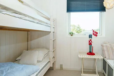 6 person holiday home in Ebeltoft