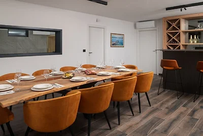 Luxury Villa Hedonia