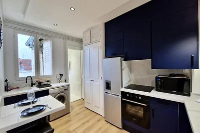 The Blue Revol Renoviert Voll ausgestattet